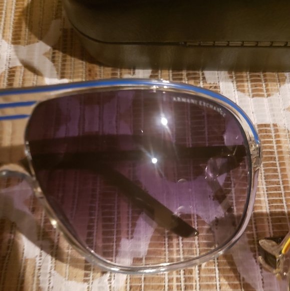 ARMANI EXCHANGE sunglasses - Picture 3 of 5